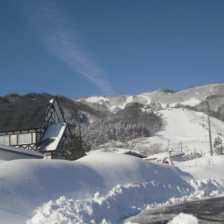 Pension Snow Land Toyooka  Ngoại thất bức ảnh