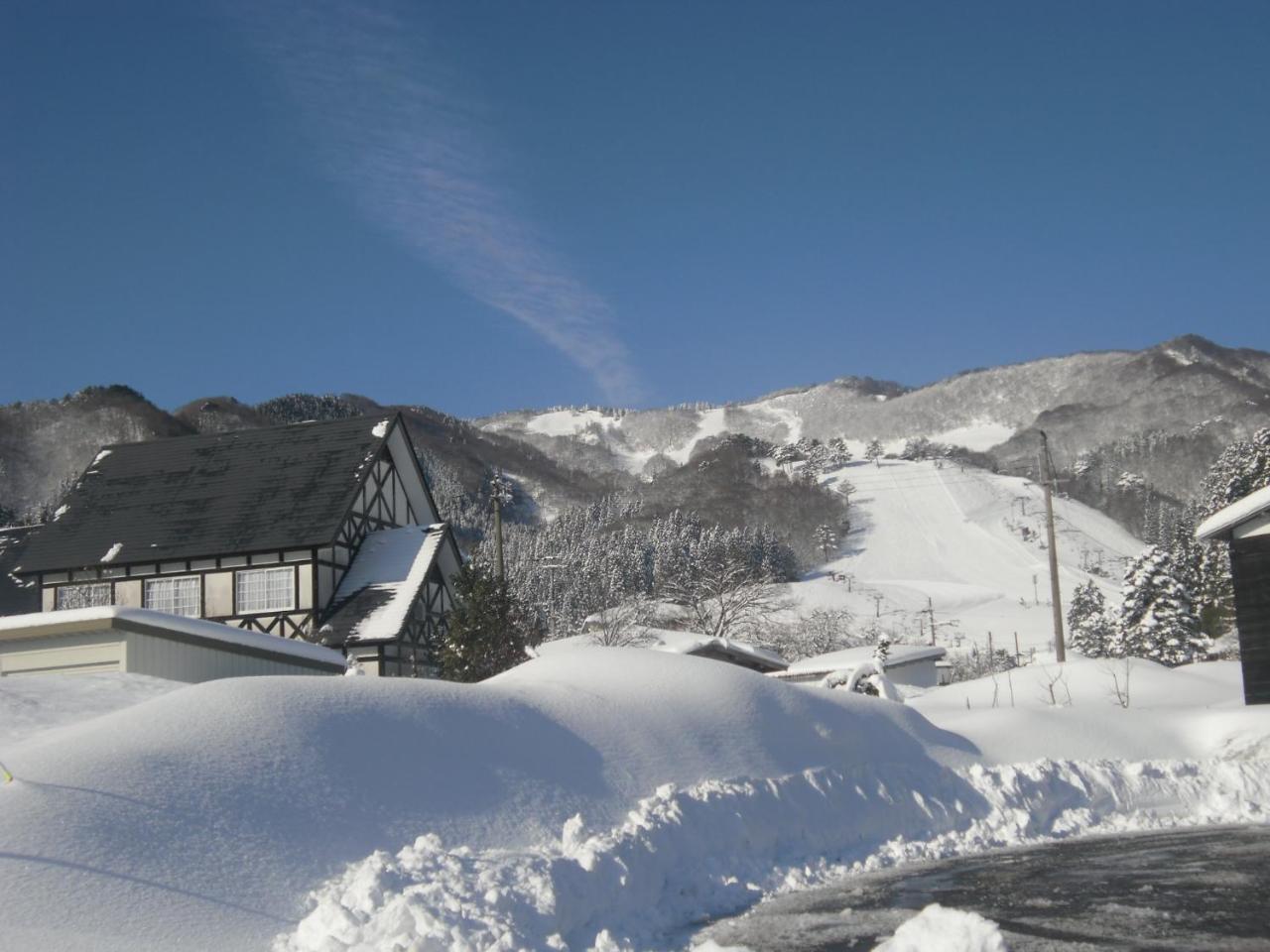 Pension Snow Land Toyooka  Ngoại thất bức ảnh